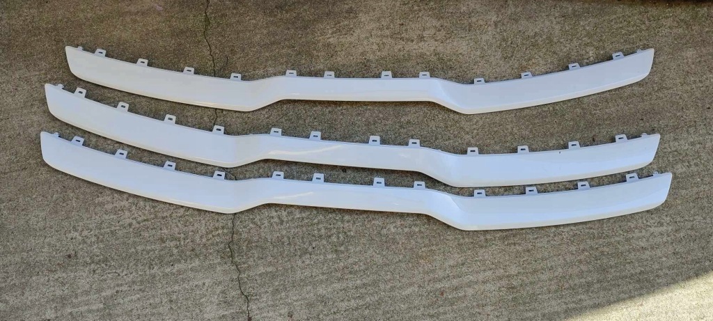 фото №5, Молдинг верхний решётка org kia sportage v 86352-r2ca0 nq5 white перламутр