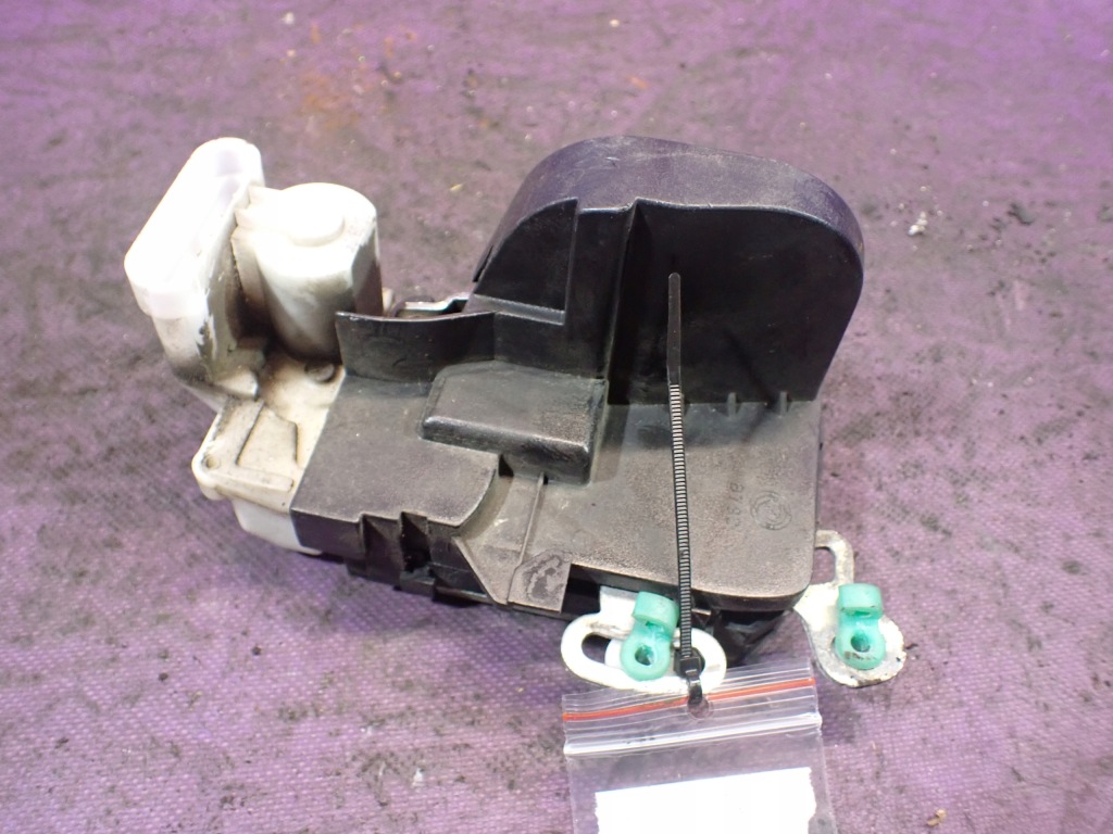 фото №1, Alfa romeo 147 04-10 hb 5d замок перед лівий 6 pin