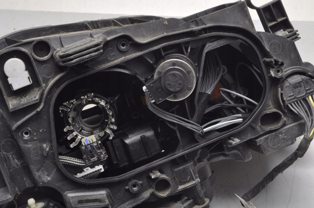 фото №10, Volvo s60 ii v60 лампа левая передняя левый перед ксенон 31420110