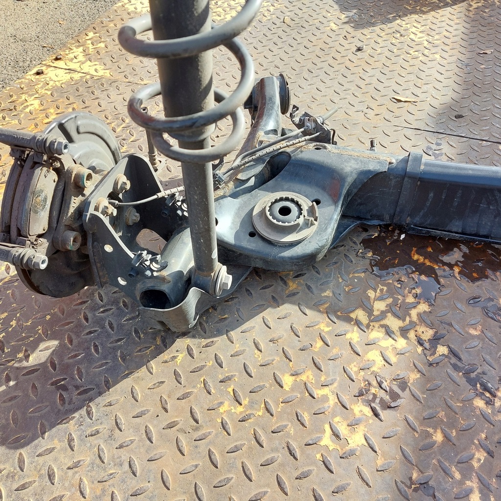 фото №11, Renault arkana 1,3tce балка подвеска задняя комплектная