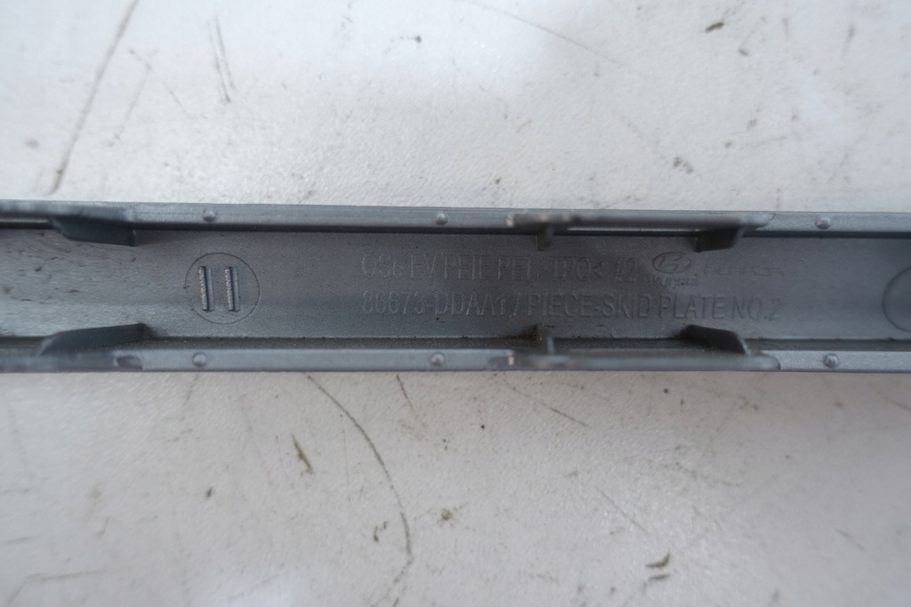 фото №7, Молдинг бампера задня hyundai kona lift ev електрик