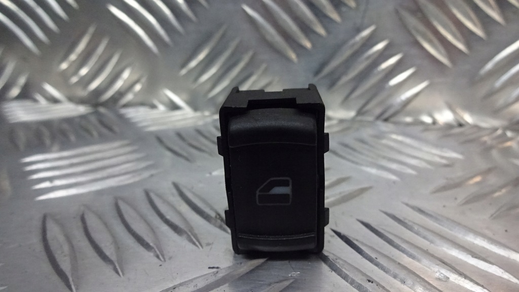 фото №1, Переключатель стекло vw passat b5 3b0959855