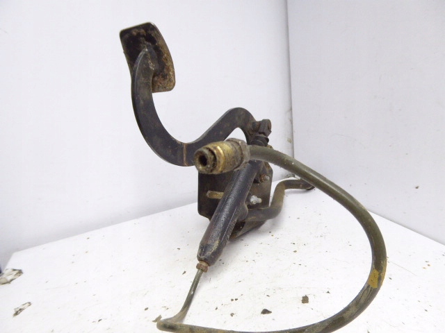 фото №8, Mb100 d 631 88-96 педаль зчеплення помпа зчеплення 2.4 d om616