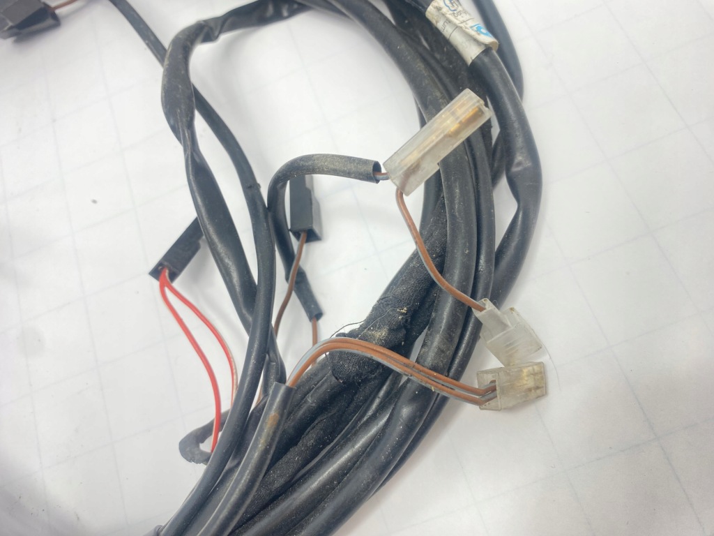 фото №11, Жгут электропроводка ламп w обшивки дверь mercedes w124 sedan 1245404335