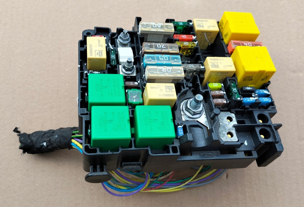 фото №1, Peugeot 2008 1,6 vti модуль bsm