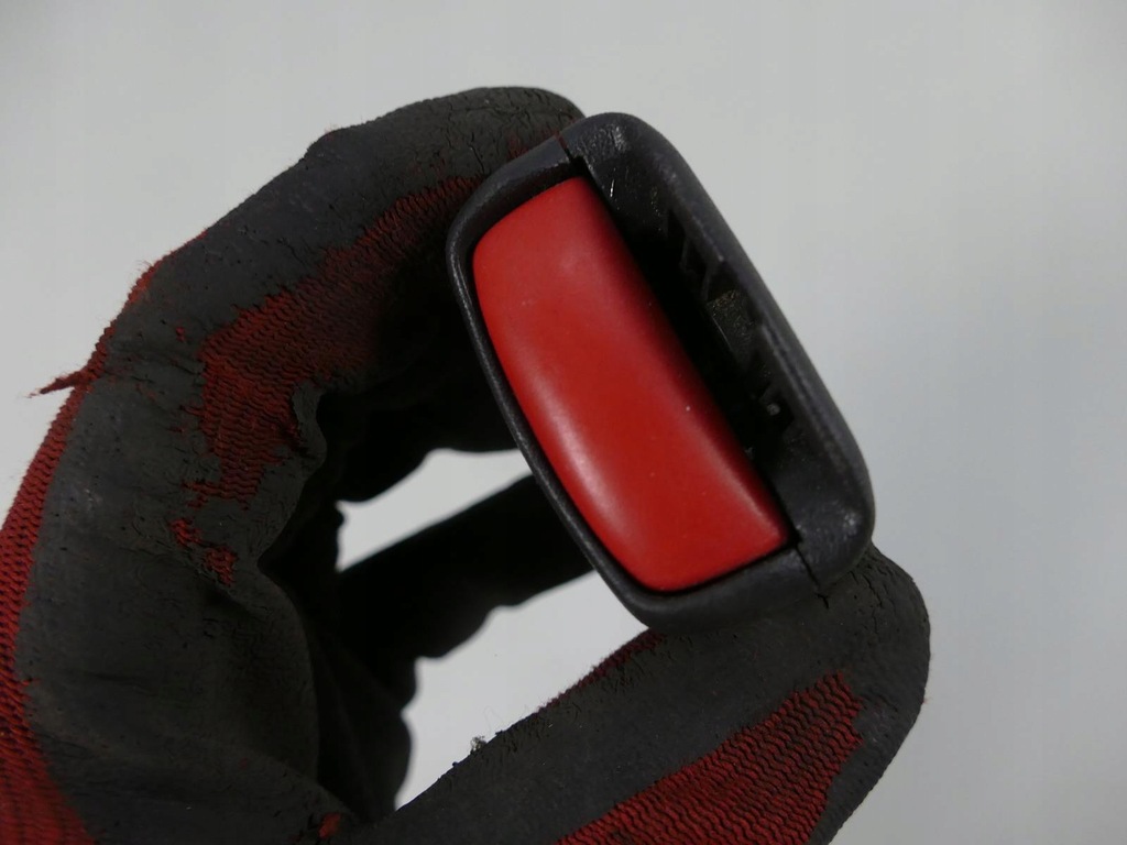 фото №3, Volvo xc90 i lift кліпса поперечина задня пряжка iii ряд