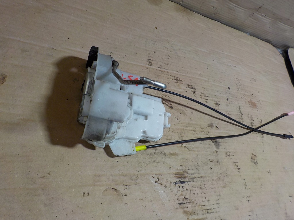 фото №2, Forester iii замок дверь правый перед