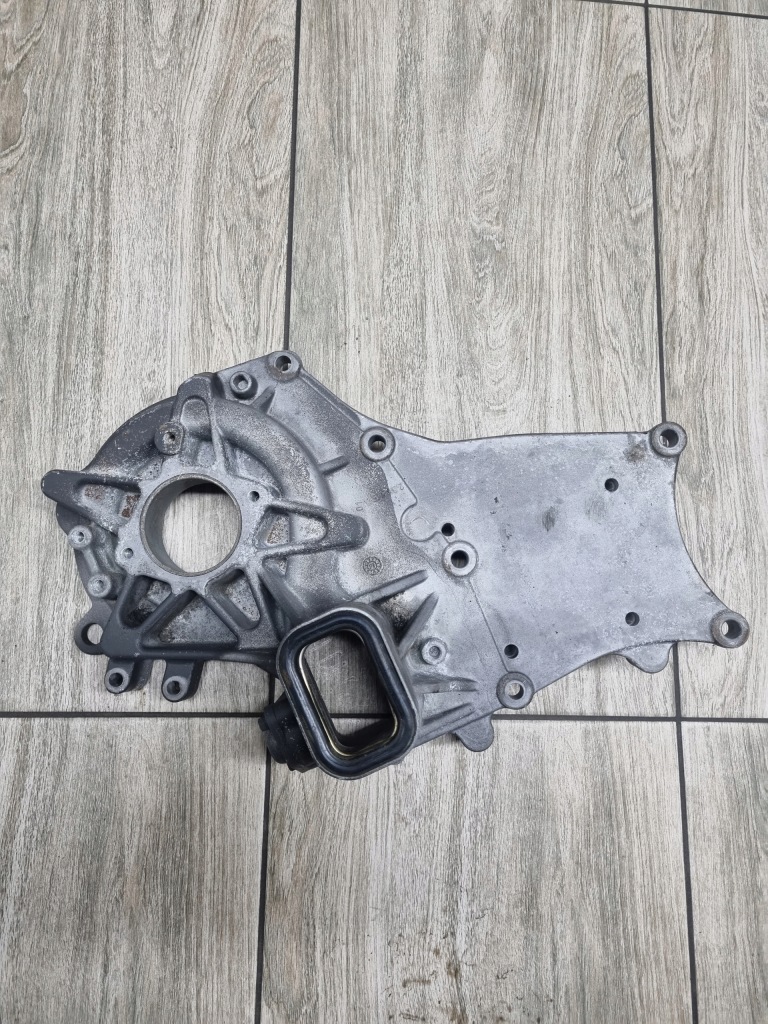 Купити Корпус основа насоса води renault premium dxi 11