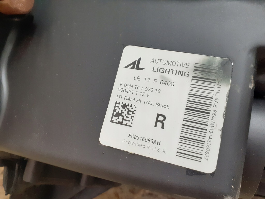 фото №6, Dodge ram 2020- лампа права звичайна czarna