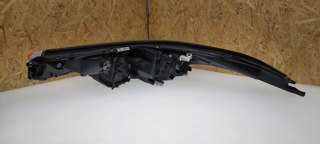 фото №10, Toyota c-hr 2018 лампы передние