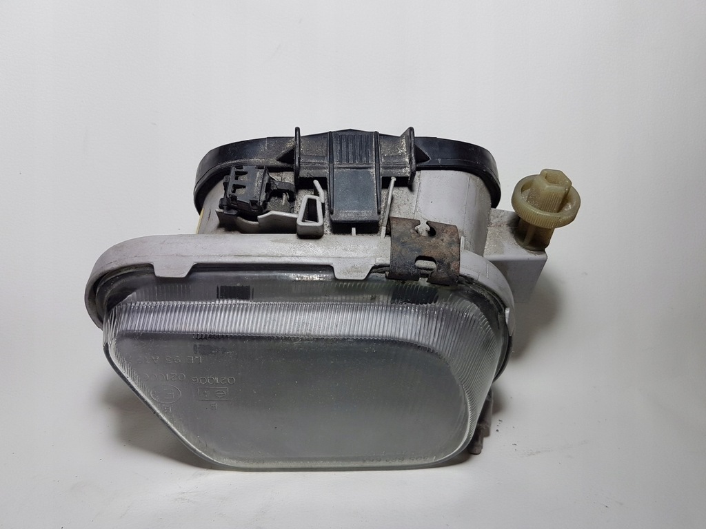 фото №8, Mercedes w210 94-99 противотуманная фара w бампер перед правый