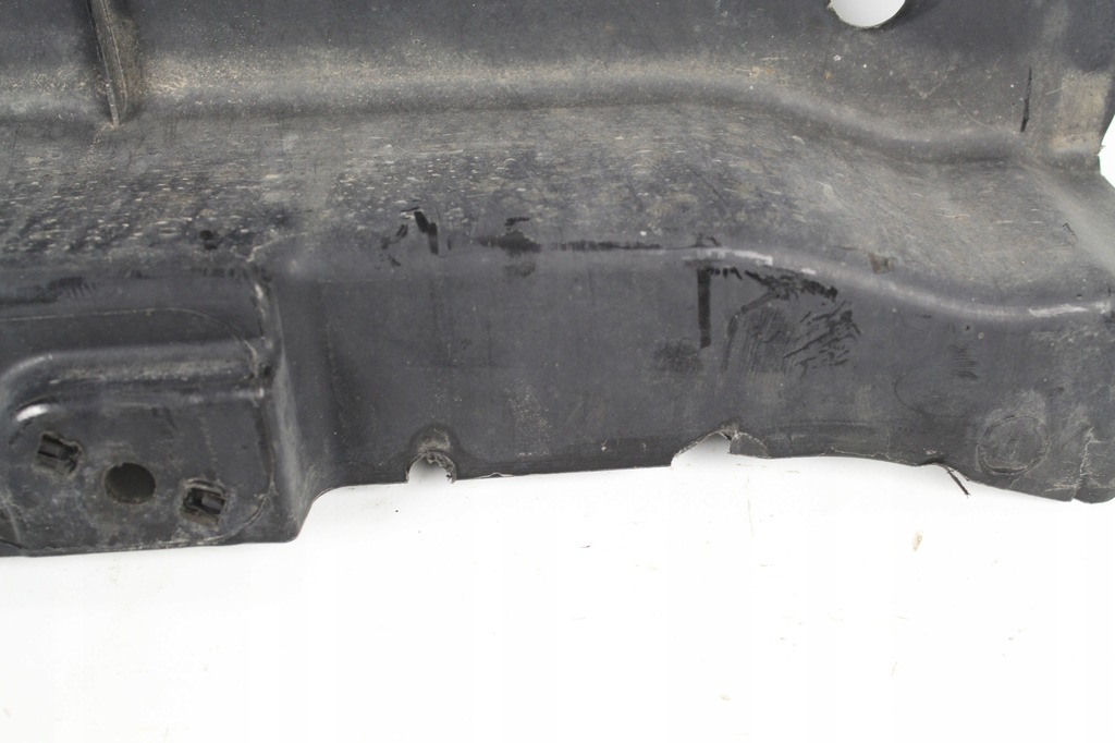 фото №14, Плита захист підвіска нижня права audi q5 8r 08-16