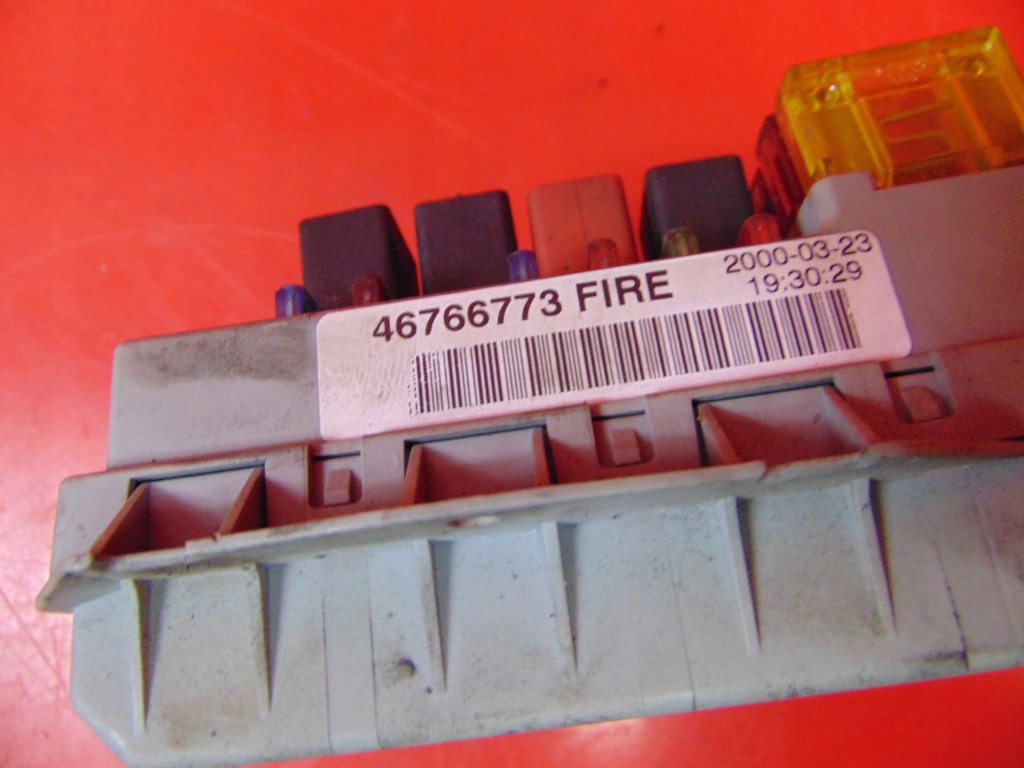 фото №4, Fiat punto ii коробка предохранителей 46766773