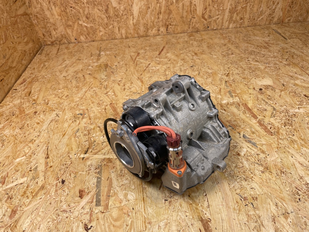 Генератор генератор bmw x1 u11 1.5 гибрид 5a7cb08 Киев