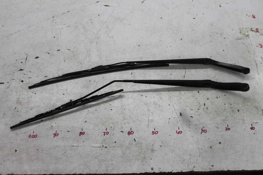 фото №1, Рычаг дворники перед kpl voyager town country