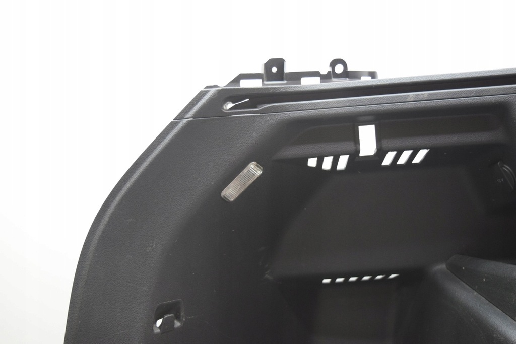 фото №8, Левая обивка багажника skoda fabia iii estate nj5 6v9867427d 1.0l