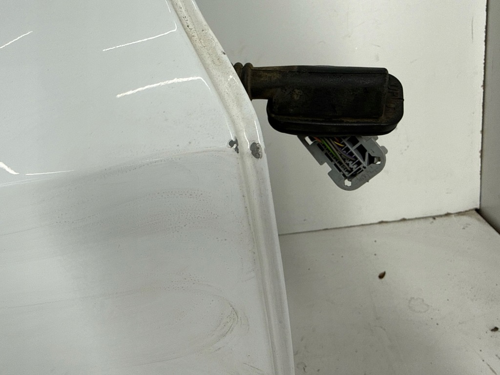 Дверь задняя правая сторона jeep grand cherokee 68258506ae Недорого