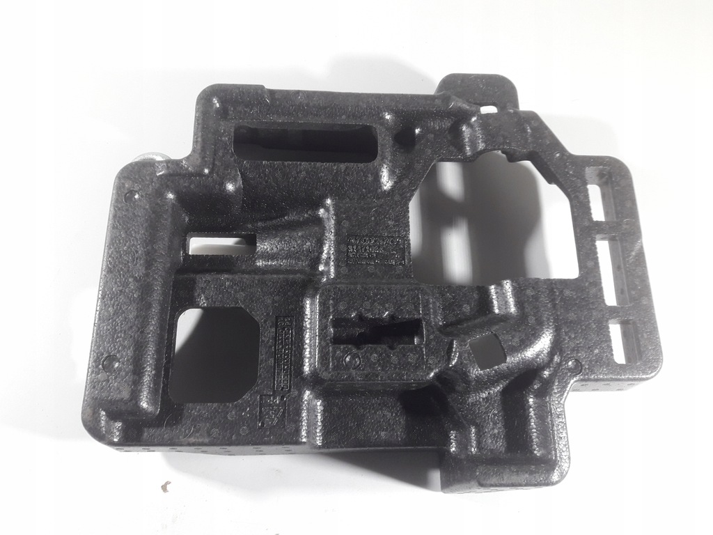 фото №12, Volvo xc60 16r- пенополистирол вкладыш багажника 31471084