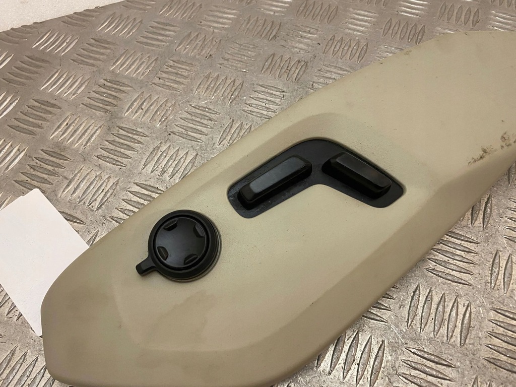 фото №8, Volvo xc90 2016 кнопки керування сидіння