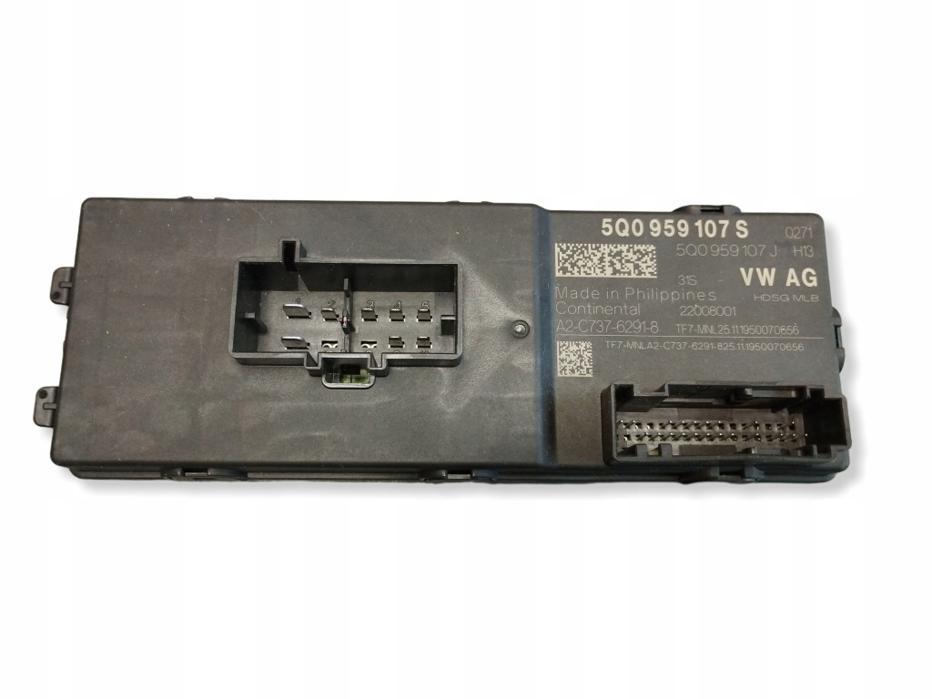 Купити Audi q3 f3 83a модуль кришки багажника 5q0959107s