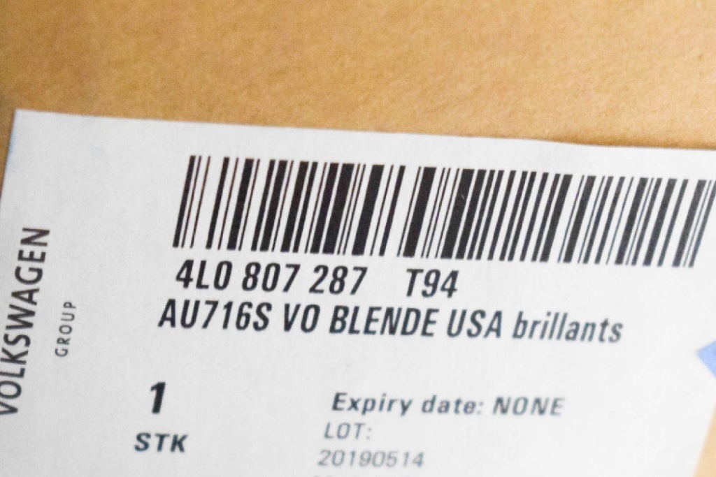 фото №7, Audi q7 4l бампер передній блискучий чорний панель реєстраційна новий or