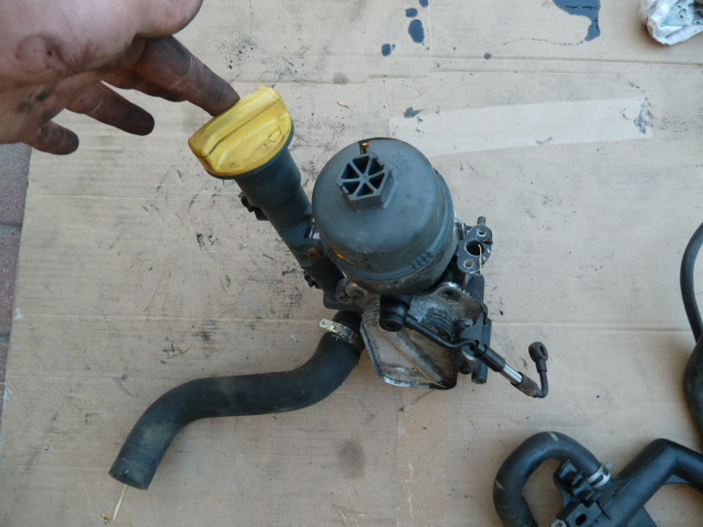 фото №3, Корпус фильтра масла opel corsa combo1.3 cdti