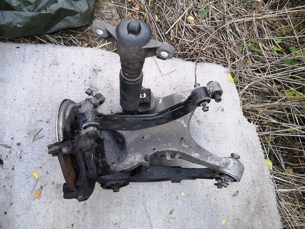 фото №11, Полный подвеска левый задняя volvo v60 ii 18r правый задняя комплект рычаг