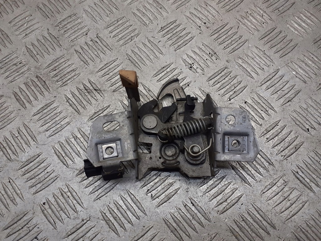 фото №1, Замок передньої капот volvo v50 30716530