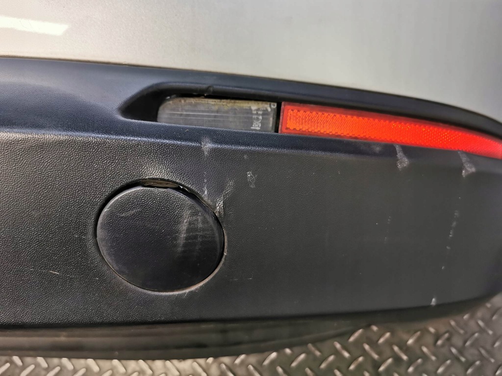 фото №8, Бампер задняя vw tiguan 5n оригинальный номер код лакокрасочного покрытия la7w