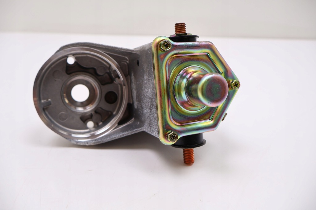 Toyota land cruiser bj40 стартер 2815056070 в Україні