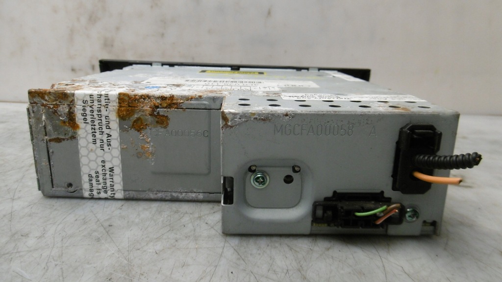 фото №6, Чейнджер дисков cd audi q7 4l 2005- 4l0035110