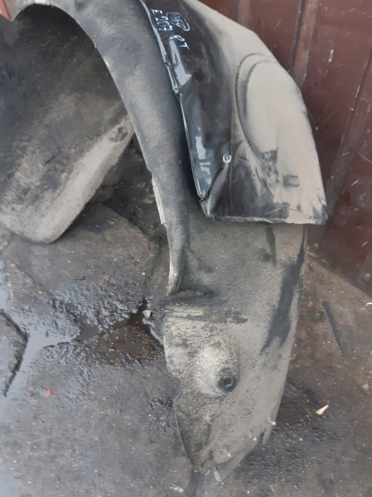 фото №4, Подкрылок правый задняя mercedes w207