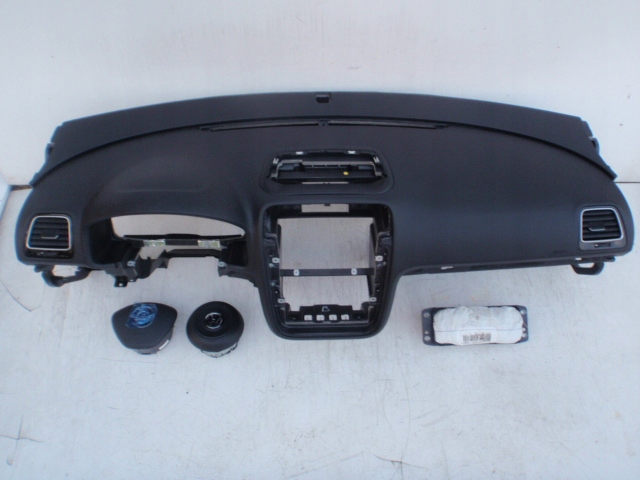 фото №4, Vw sirocco панель приладів панель приладів консоль подушки безпеки ремені