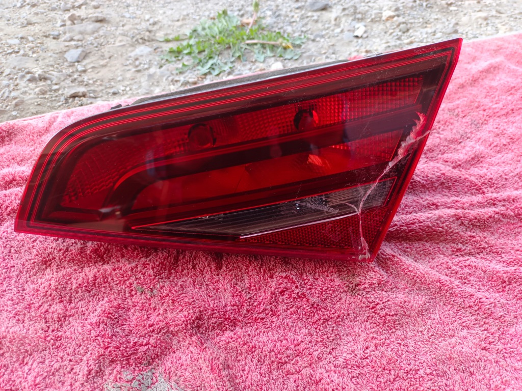 фото №1, Лампа задня права audi a3 8v sportback 8v4945094