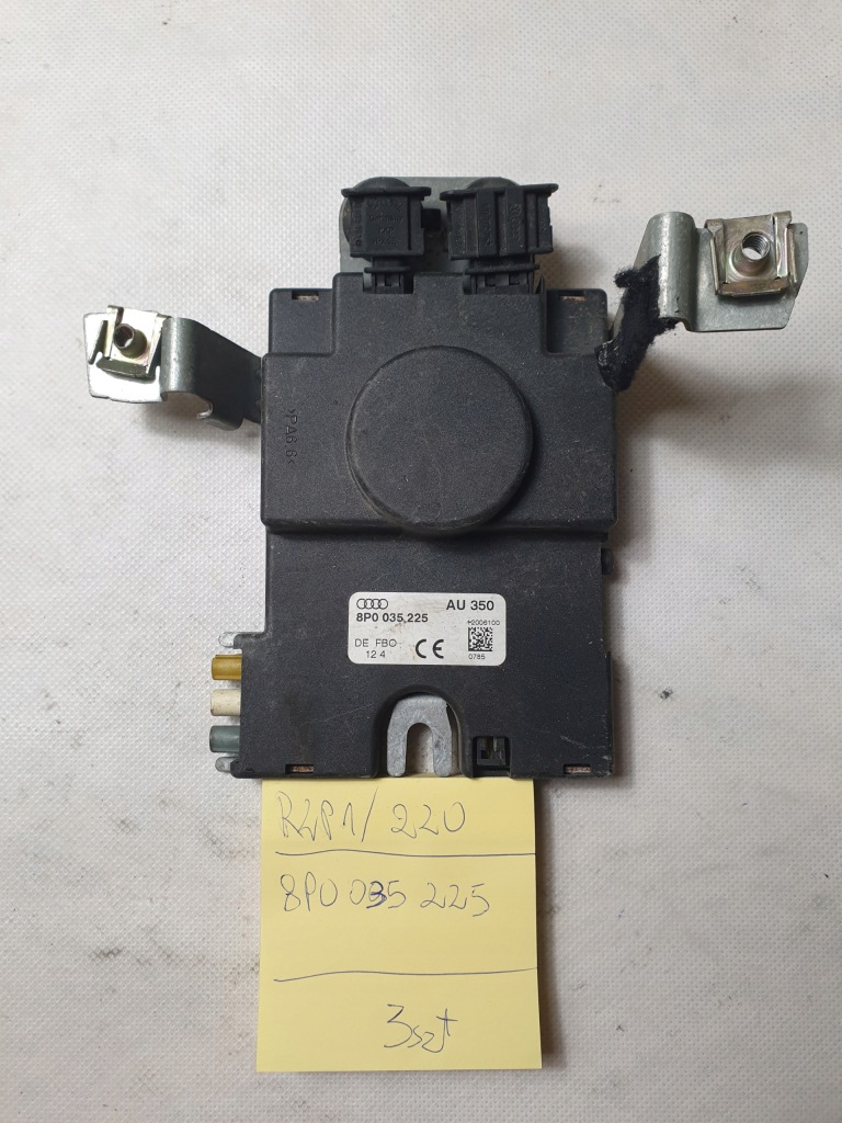 фото №1, Модуль підсилювач антени audi оригінальний номер 8p0035225