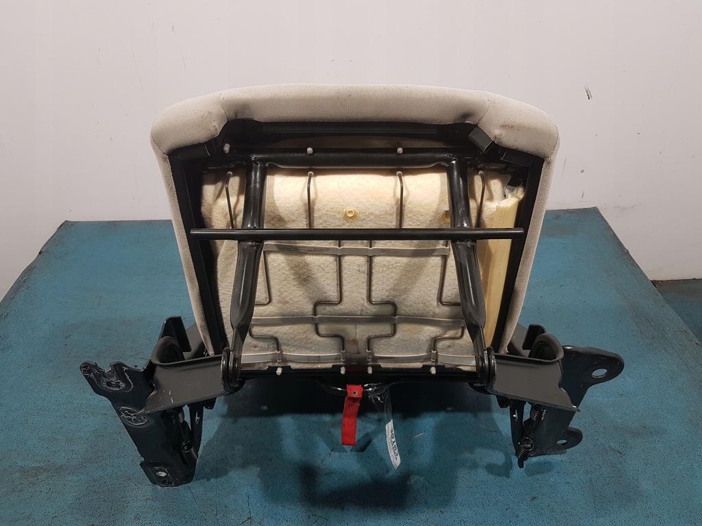 фото №8, Citroen c4 grand picasso i сидіння задня trzeci ряд лівий