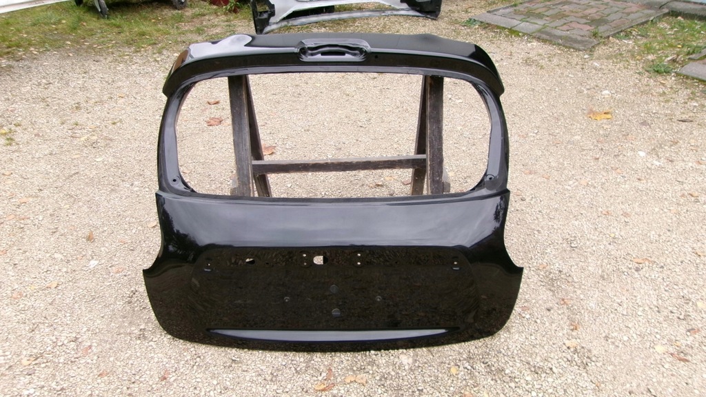 фото №1, Кришка багажника задня задня nissan juke f15