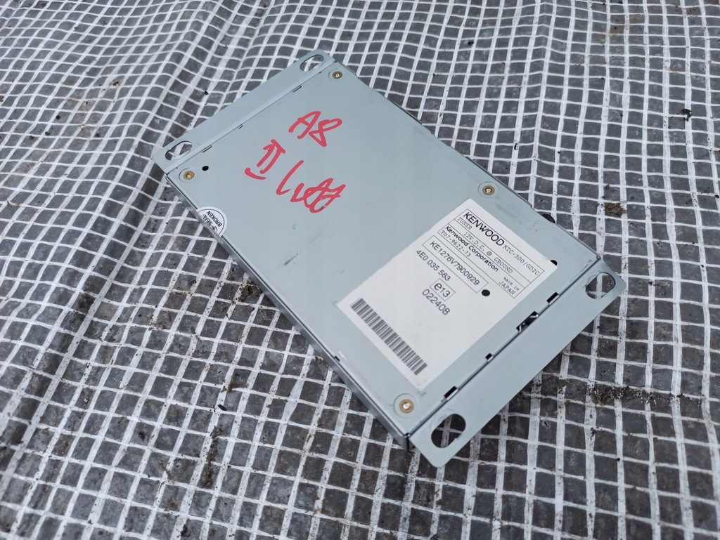 фото №1, Audi a8 d3 блок управления модуль радио тюнер 4e0035563