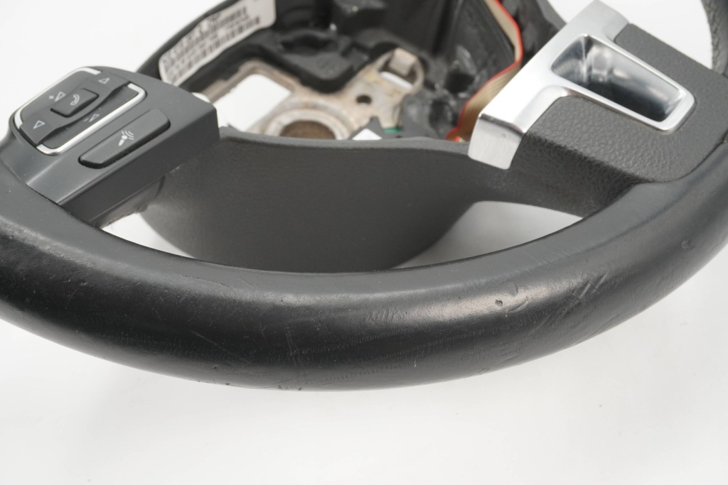 Руль кожаный многофункциональный vw jetta vi 5c0419091q Оригинал