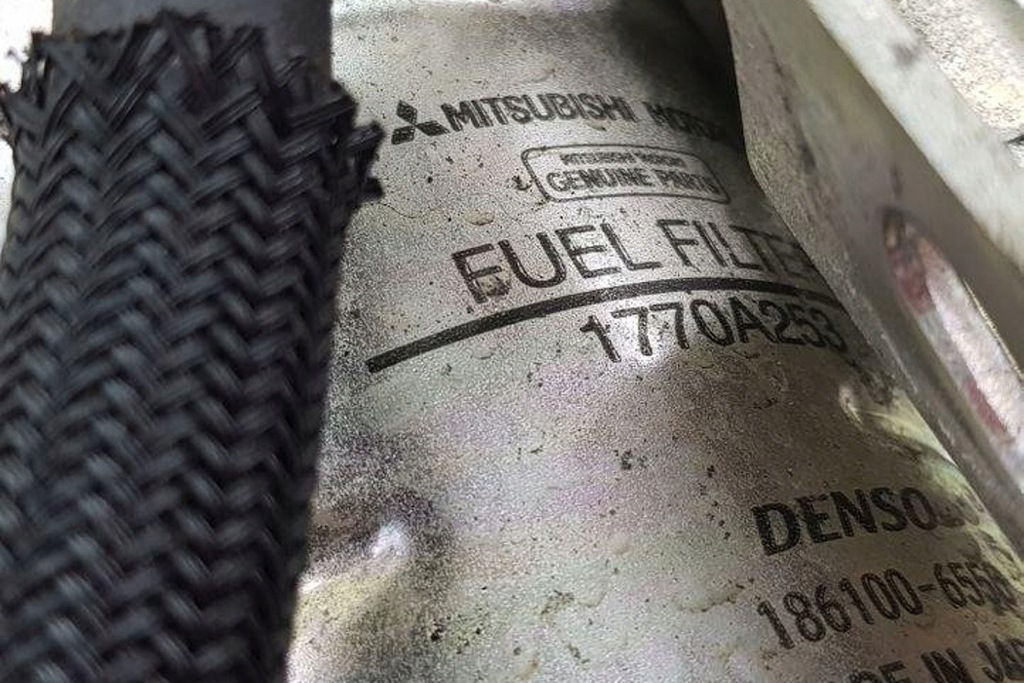 фото №9, Корпус фильтра топлива mitsubishi outlander ii cw_w 1770a253 2.3l дизель