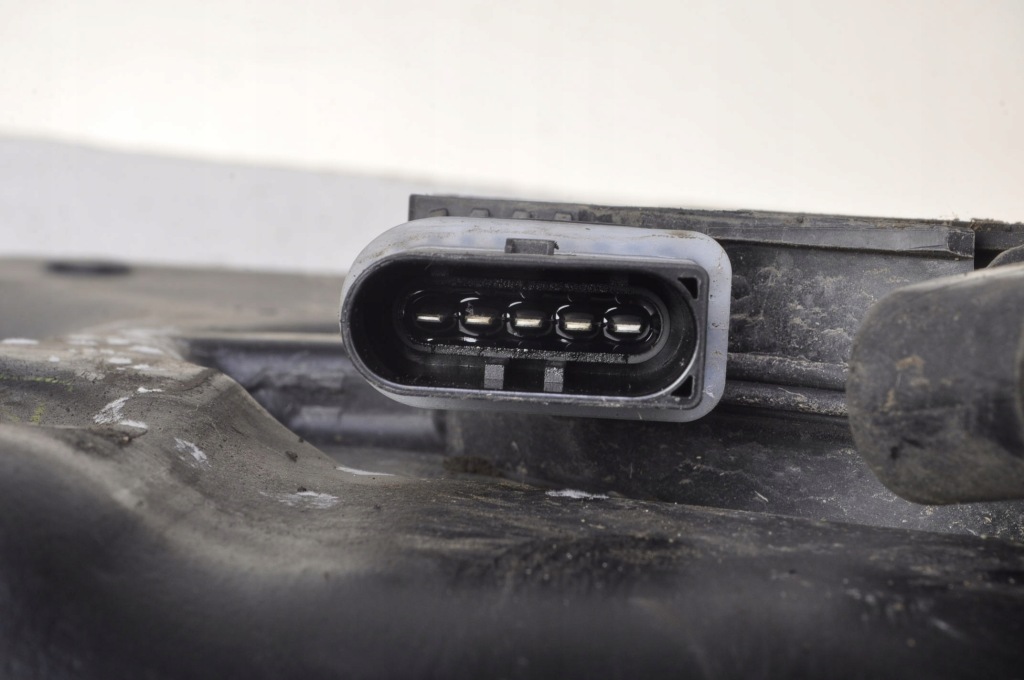 Land rover discovery l462 бак adblue pla-5j228-a Ціна