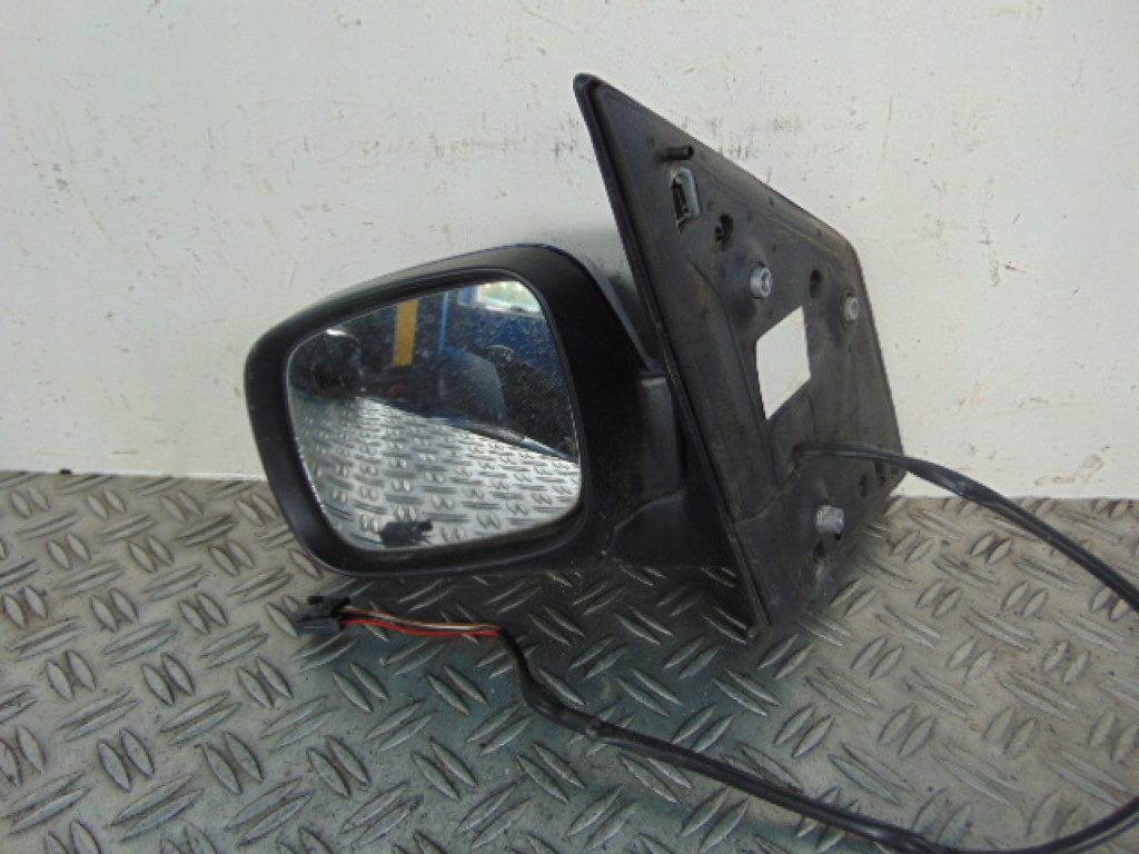 Купить Mercedes vaneo зеркало zew.le