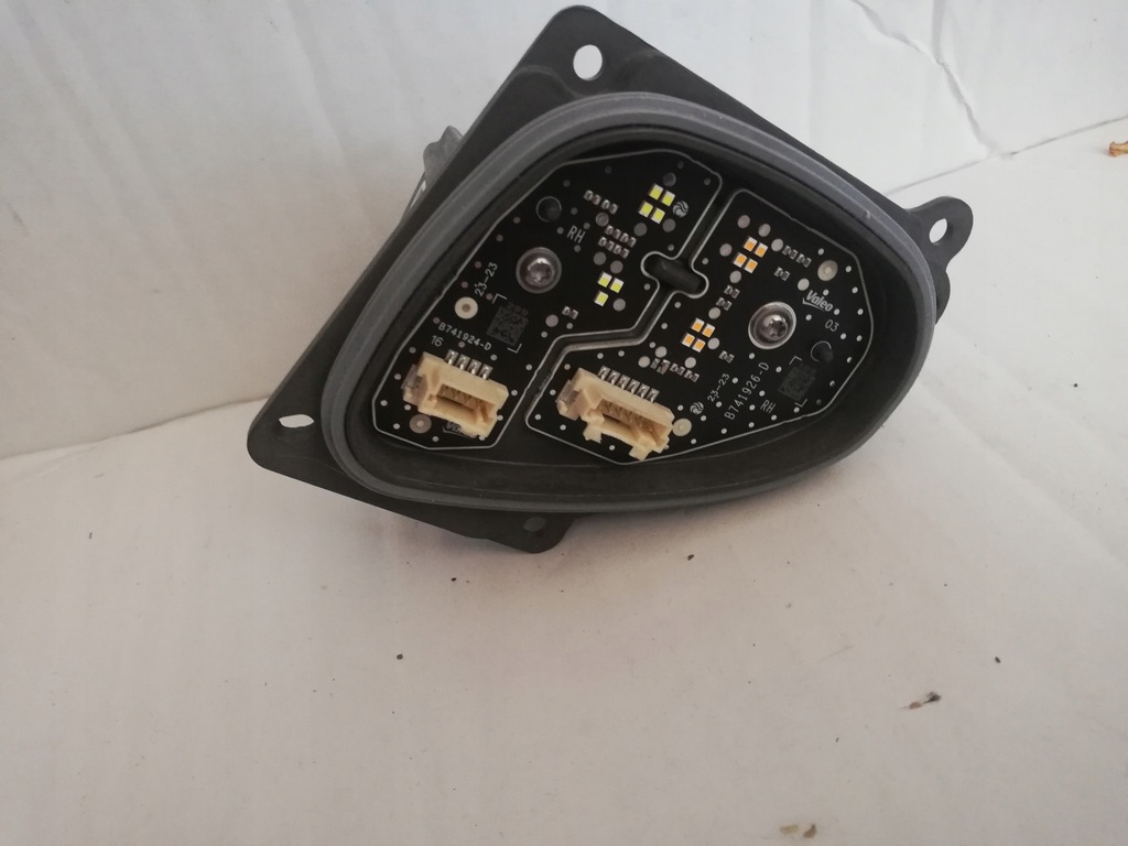 фото №4, Модуль преобразователь jeż led toyota corolla e21 lift правый