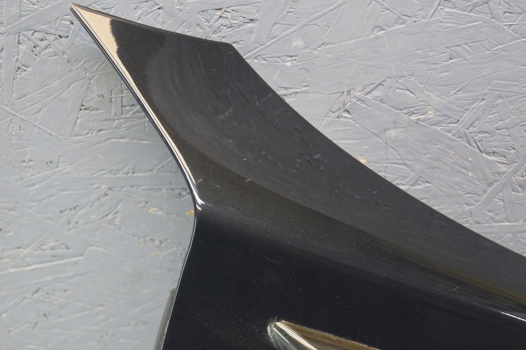 Bmw e87 крыло  правый  перед b2452 Недорого