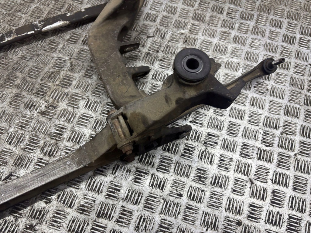 Подрамник задние porsche 911 996 Недорого