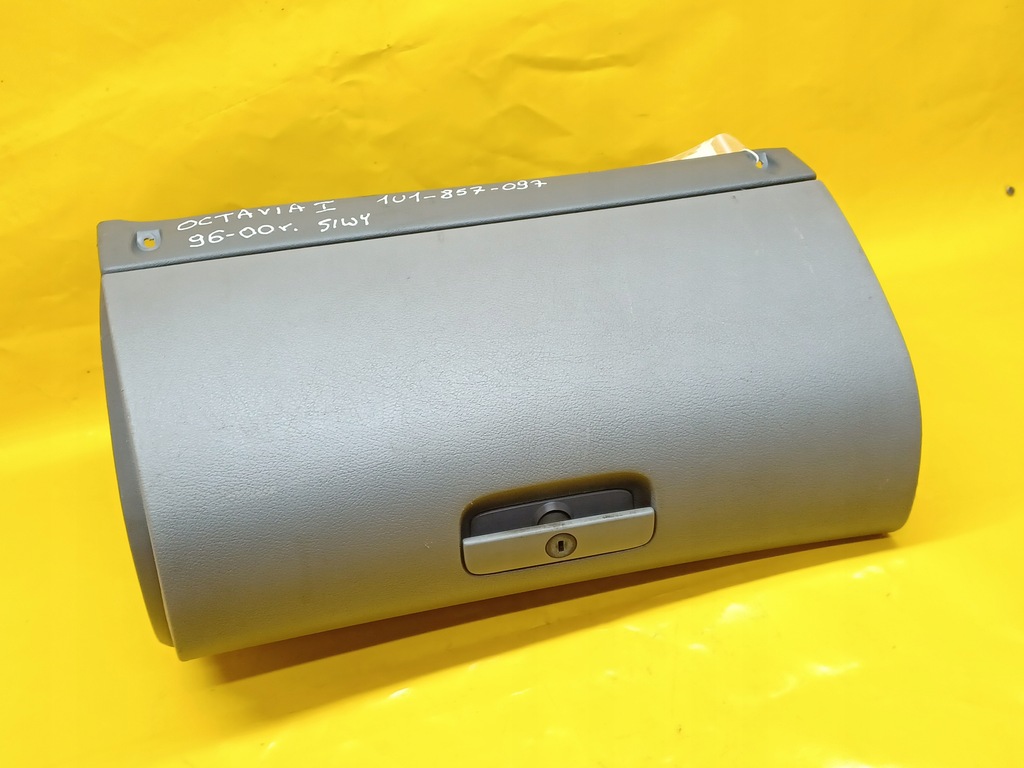 фото №7, Бардачок пасажира octavia i siwy 1u1857097 96-00r