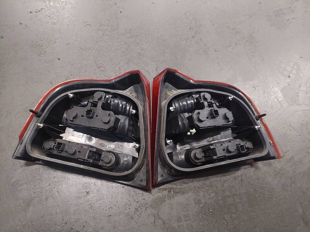 фото №9, Лампа лівий задня + правий задня volvo s80 i