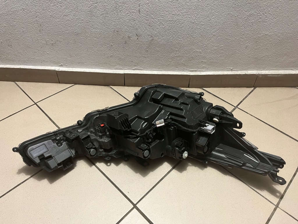 фото №16, Toyota corolla e21 full led лампа передняя перед левая