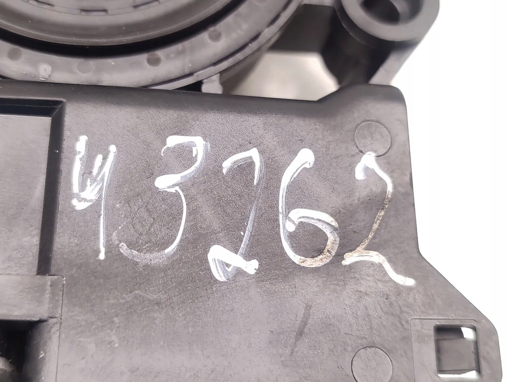 фото №7, Hyundai i40 моторчик підйомника скло двері передніх prawidłowy 2018