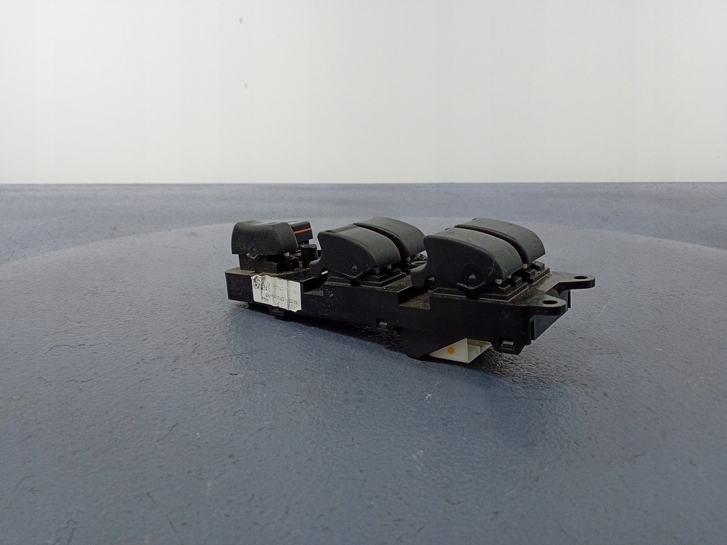 фото №1, Corolla verso ii переключатель окон водителя